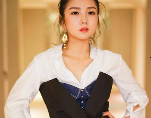 娱乐吃瓜二人组视频大全,揭秘热门视频背后的精彩故事  第2张